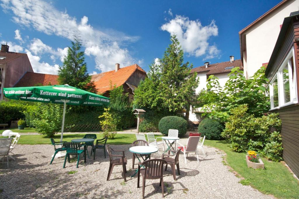 Hotel Gasthof Und Pension Zum Kreuz à Lautenbach Extérieur photo